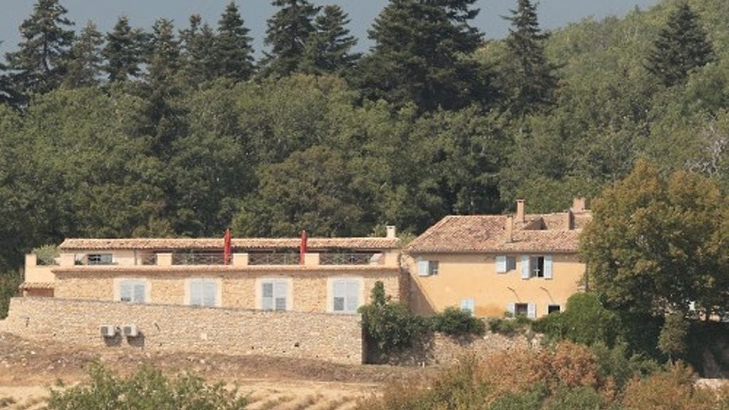 Catherine Middleton ja prinssi William lomailivat Ranskassa nakukuvien ottohetkellä.