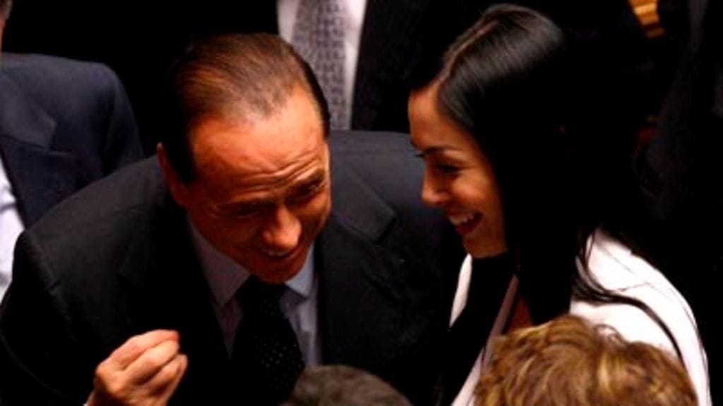 Italian seksikkäin ministeri, Mara Carfagna. (Kuva: EPA)