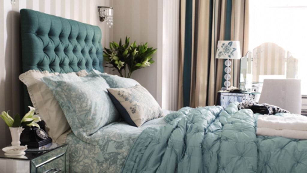 Elegantti makuuhuone. Kuva: Laura Ashley.