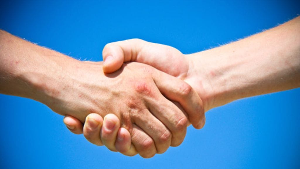 Uusiin ystäviin tutustuu, kunhan pitää silmät, korvat ja tietokoneen auki.