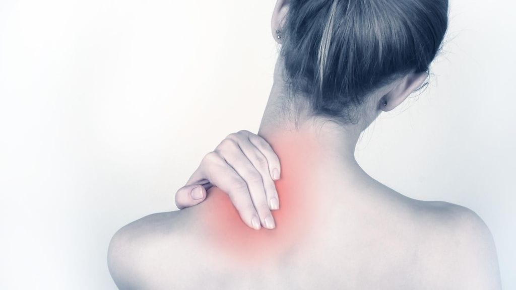 Fibromyalgiaa sairastavan kipukynnys on alentunut.