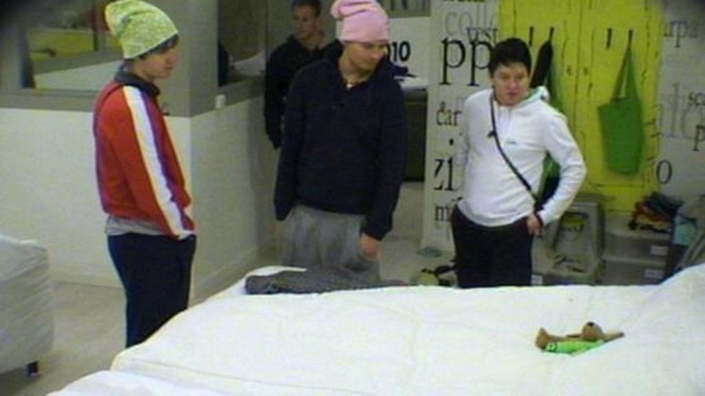 Eetu, Petri ja Nino eivät havaitse mitään outoa. Big Brother 2010 (Sub)