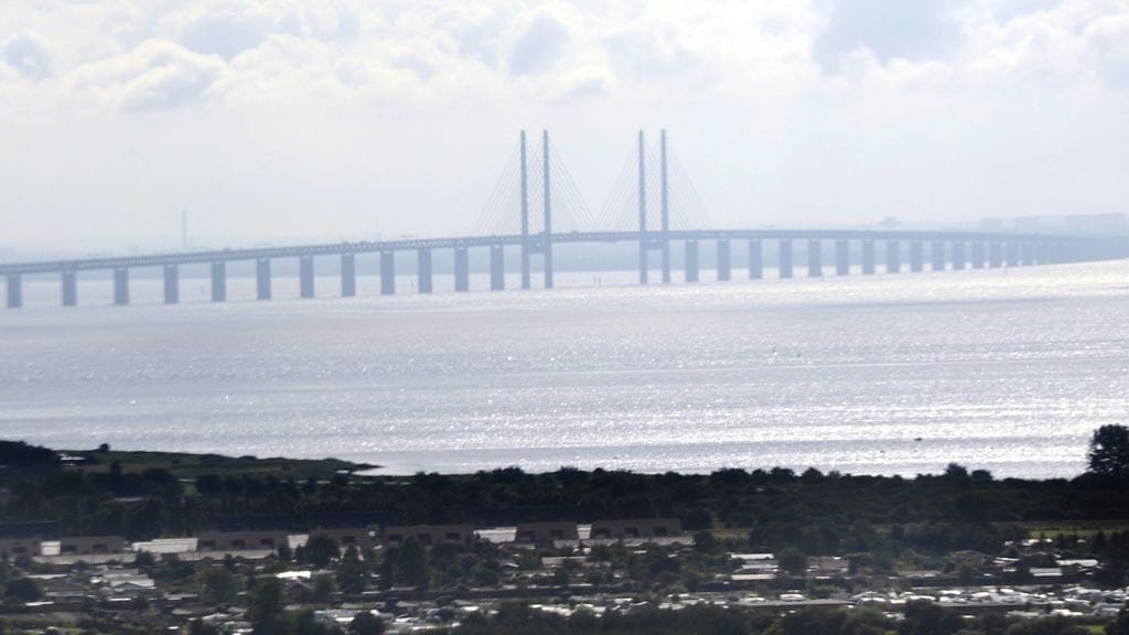 Juutinrauman silta Ruotsiin Tanskan puolelta.