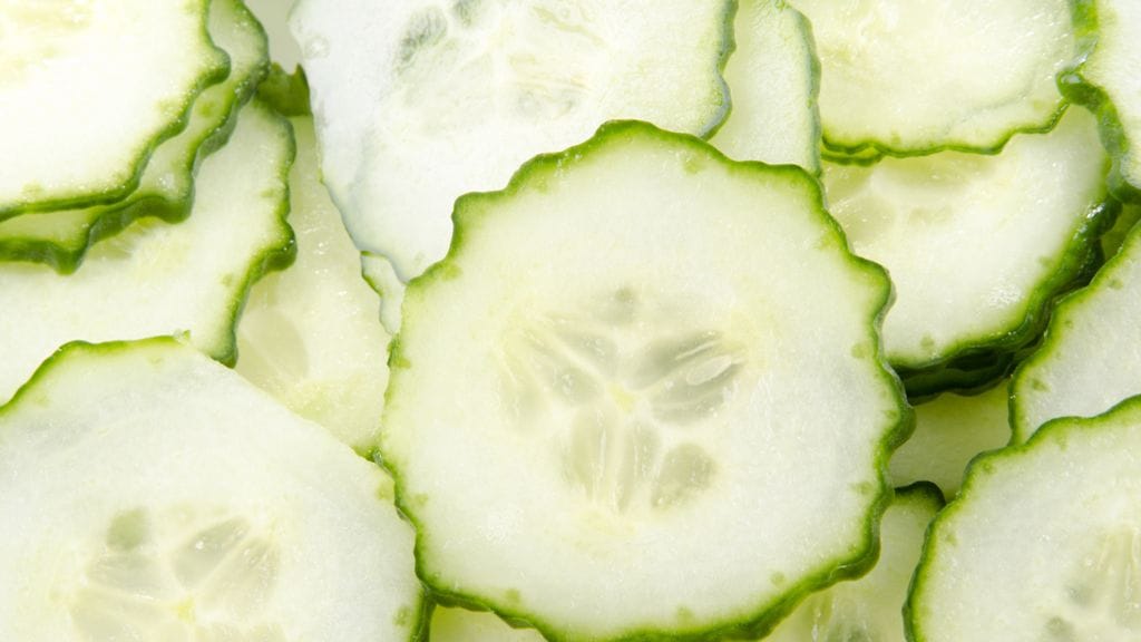 Pikkelöinti sopii erityisen hyvin kurkkujen maustamiseen.