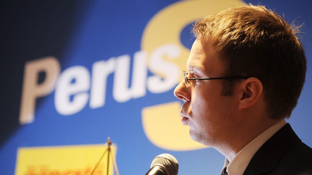 Perussuomalaisten 3. varapuheenjohtaja Vesa-Matti Saarakkala esitteli puolueen vaaliohjelmaa Perussuomalaisten eduskuntavaaliohjelman julkistamistilaisuudessa Helsingissä 25. helmkikuuta 2011.