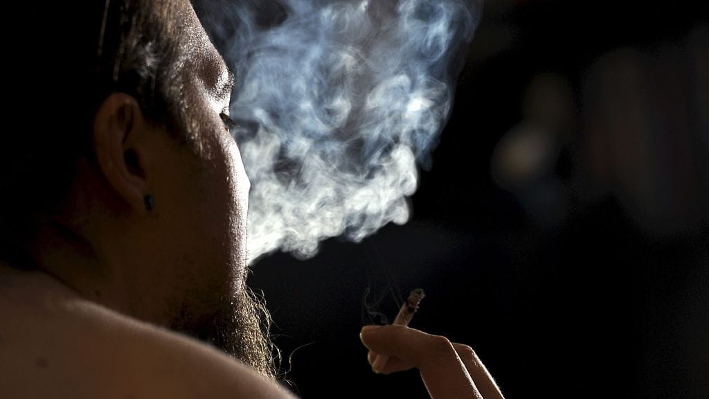 Työpaikkojen päihdeohjelmissa ja työterveyshuollossa kannabis nousee melko harvoin esiin.