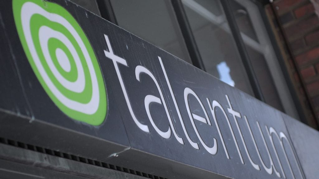 Alma tarjoaa Talentumin omistajille osakkeitaan ja käteistä rahaa.