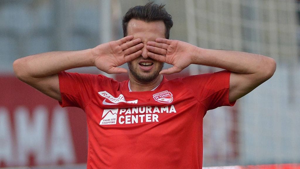 Berat Sadikin siirtouutinen oli ankka.