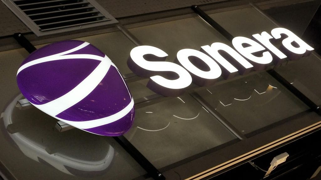 Sonera tiedotti aamupäivällä laajoista ongelmista matkapuhelinverkossa.