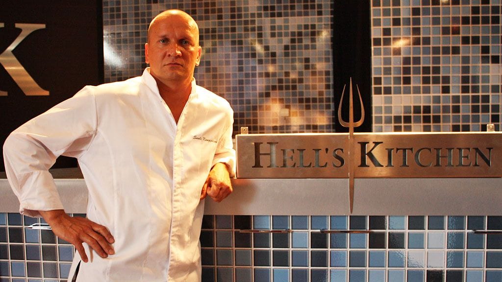 Sauli Kemppainen antoi vinkkinsä siihen, millaista ruokaa illallisvieraille kannattaa valmistaa.