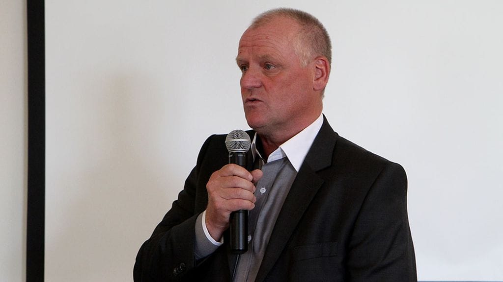 Ravipersoona Kari Lähdekorpi on yksi kolmesta uudesta Suomen Hippoksen hallituksen jäsenestä.