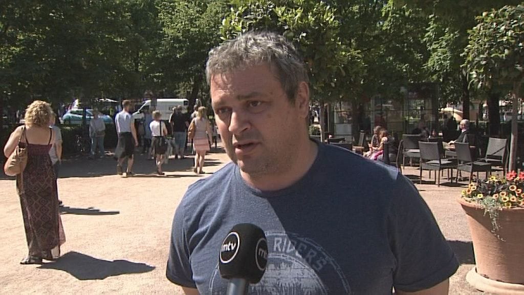 Akis Staboulis on seurannut huolestuneena Kreikan tilannetta useista eri medioista.