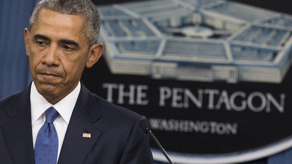Presidentti Barack Obama puhumassa Pentagonissa heinäkuun 2015 alussa.