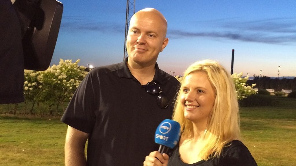 Tiistaisin Toto5-lähetyksissä viihdytään ravipeliasiantuntija Jarkko Litmasen ja juontaja Sonja Julkusen seurassa.