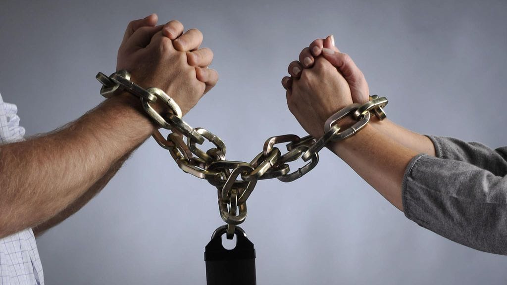 Ranskassa ex-puolisollekin täytyy maksaa kuukausittaista elatusapua.