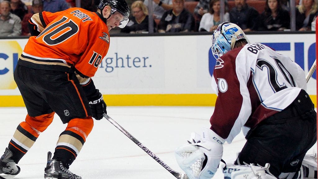 Corey Perry ja muilla Ducksin pelaajilla on ollut vaikeuksia saada kiekko maaliin.