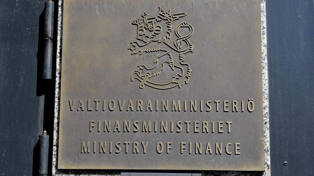 Aamulehti nojaa haltuunsa saamaansa valtiovarainministeriön muistioon, joka on laadittu syyskuussa ministeriön viestintäosastolla.