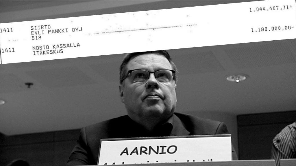 Vuonna 2002 liikemiehen vaimo nosti miehensä tililtä muutama päivä ennen tämän kuolemaa 1,2 miljoonaa euroa. Rahat jäivät tuolloin kateisiin. Rahat oli saatu osakkeita myymällä.