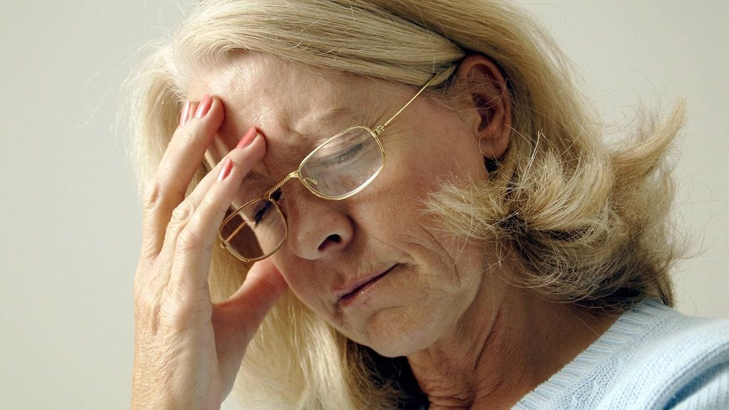 Migreeni oireilee usein toispuoleisena kipuna.