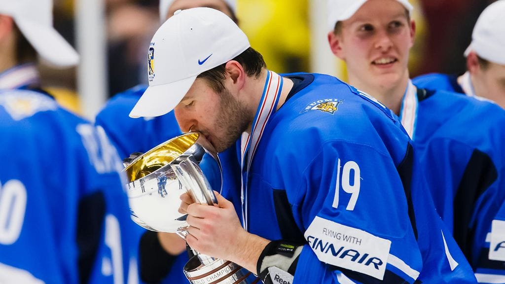 Mikko Vainonen kultahuumassa tammikuussa 2014.