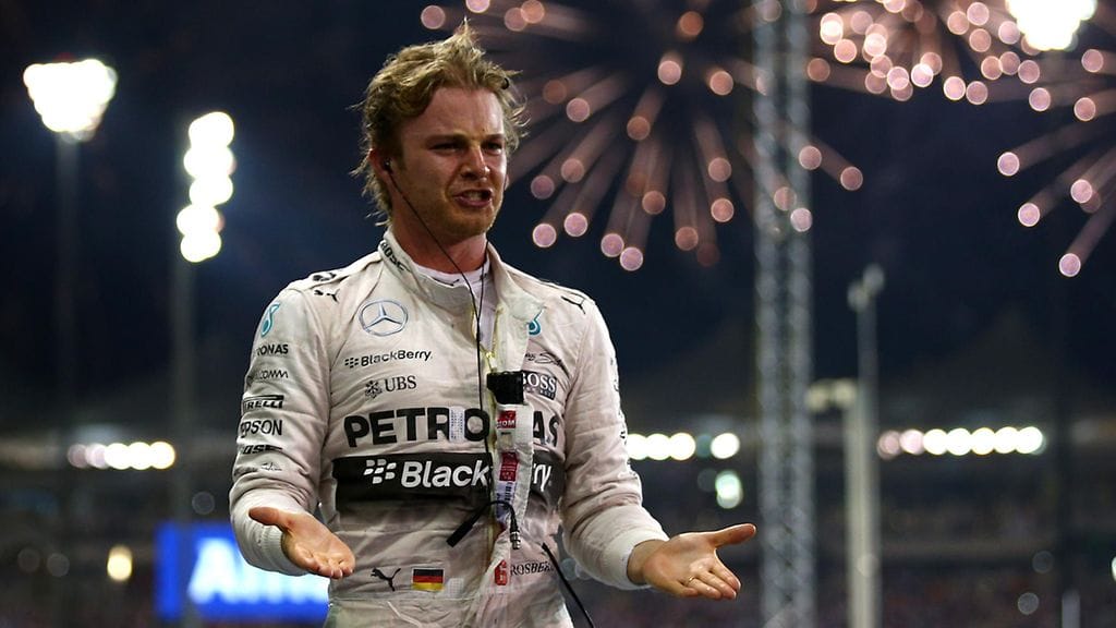 Nico Rosberg tuuletti voittoa Abu Dhabin illassa.