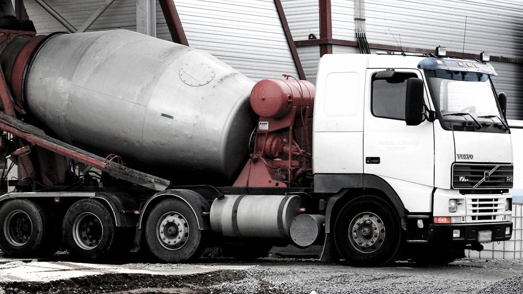 Liian lyhytaikainen sekoitus voi jättää betoniin liikaa ilmaa.