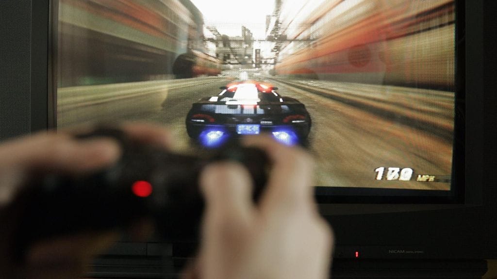 Vauhdikkaiden pelien pelaaminen parantaa motorisia taitoja.