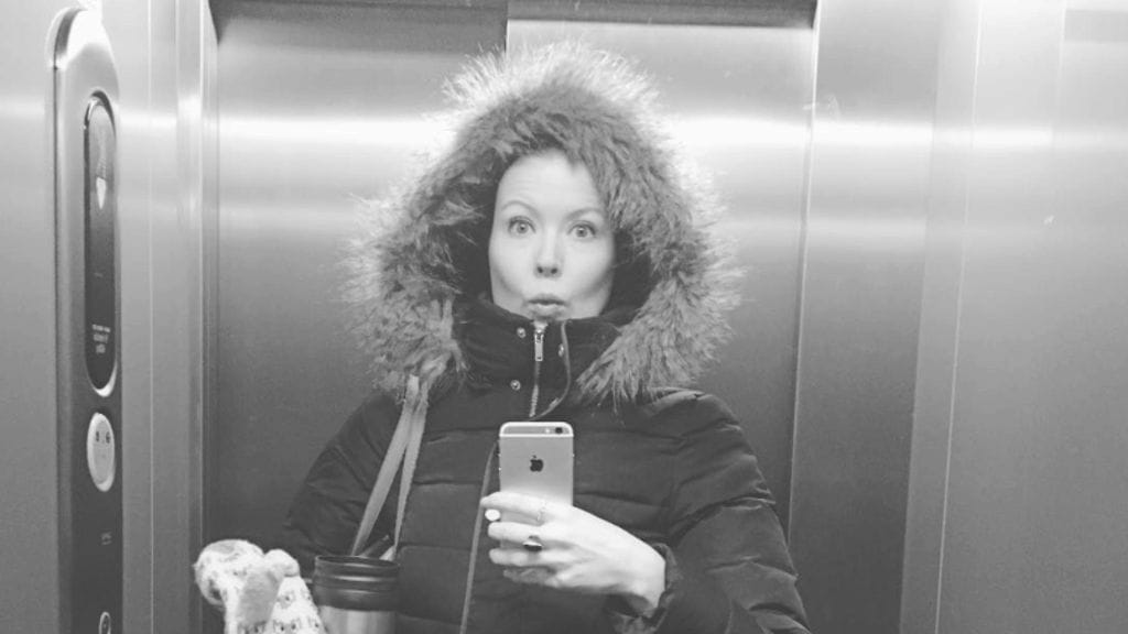 MTV:n toimittaja Heini Kangasluoma varustautui aamun pakkasiin näin.