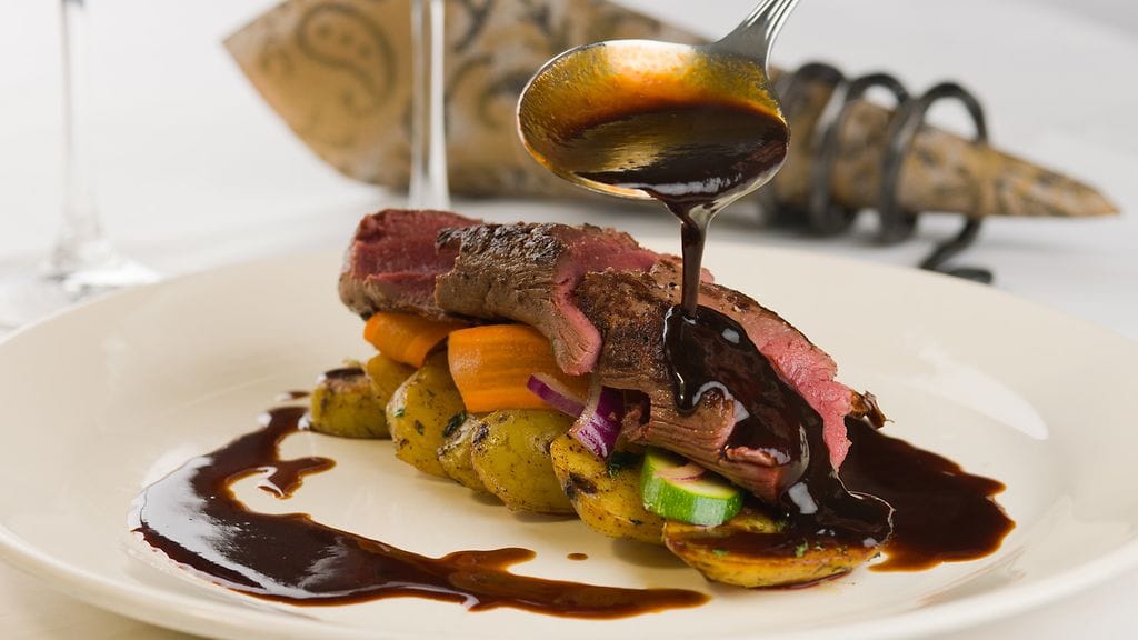 Poronfileen kilohinta voi olla lihatiskillä yli 70 euroa.