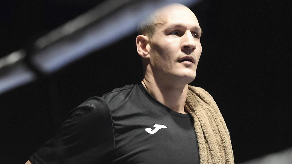 Amin Asikainen otteli edellisen kerran viisi vuotta sitten.