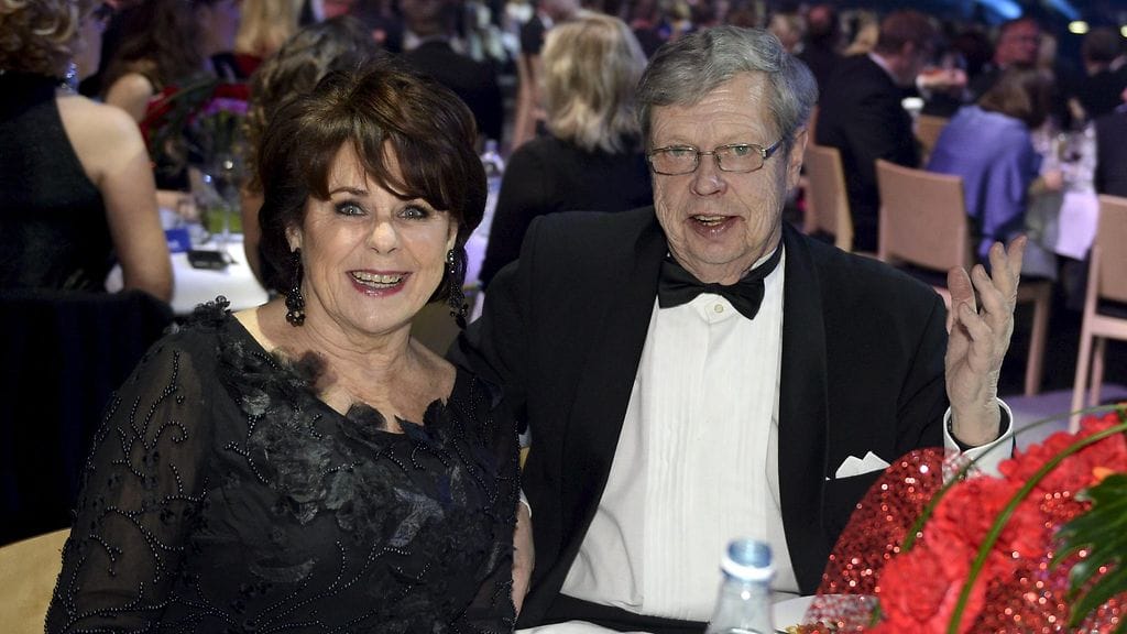 Pirkko Mannola ja Göran Stubb kihlautuivat viime helmikuussa.