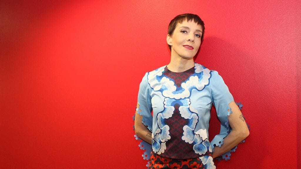 Maria Veitola rohkaisee ihmisiä pukeutumaan omien mieltymystensä mukaan.