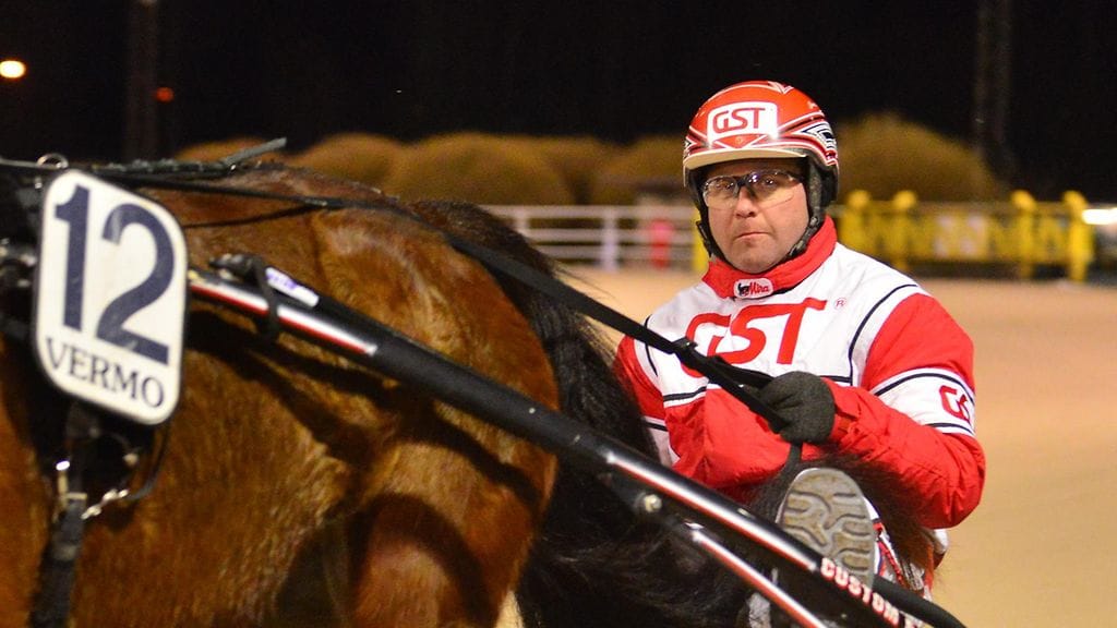 Jari Kinnusen menestyshevosia uran varrelta ovat mm. Derby-finalisti ja moninkertainen Suur-Hollola-ajon finalisti Cannon Flame sekä Kasvattajakruunu-voittaja In Smooth Action.