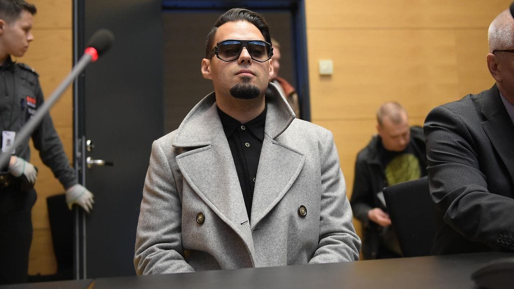 Axl Smith 4.5.2016 2