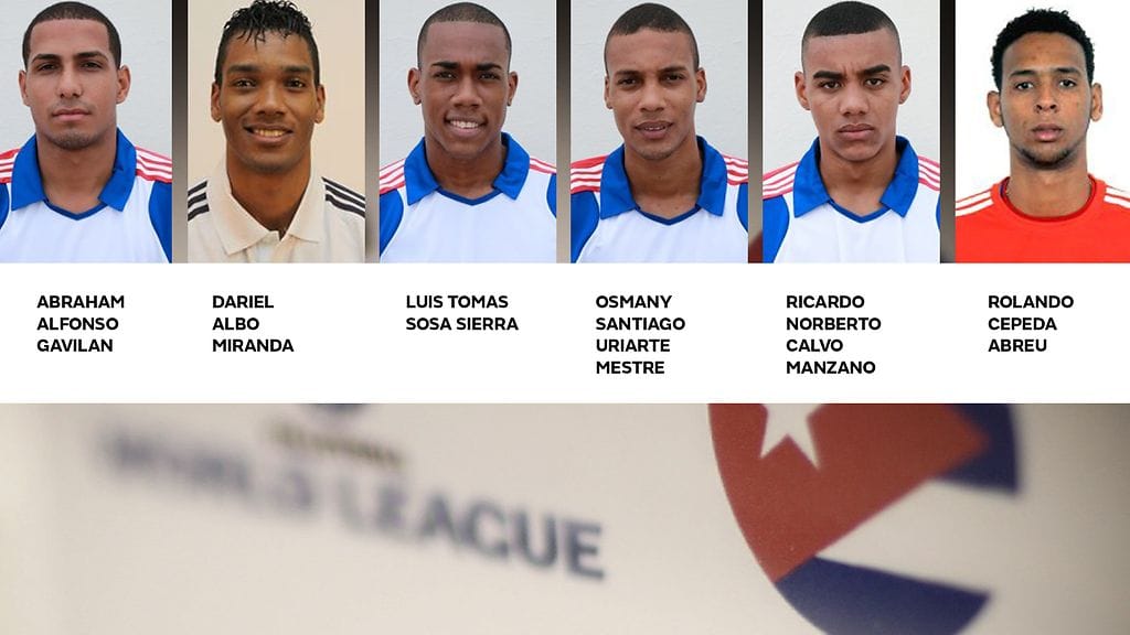 Kaikki kuusi epäiltyä ovat yhä vangittuna. Heitä epäillään törkeästä raiskauksesta.