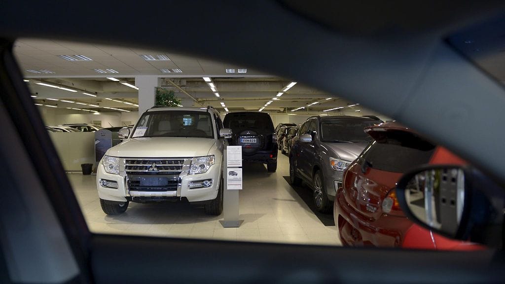 Kuvituskuva. Kuvan autot eivät liity juttuun.