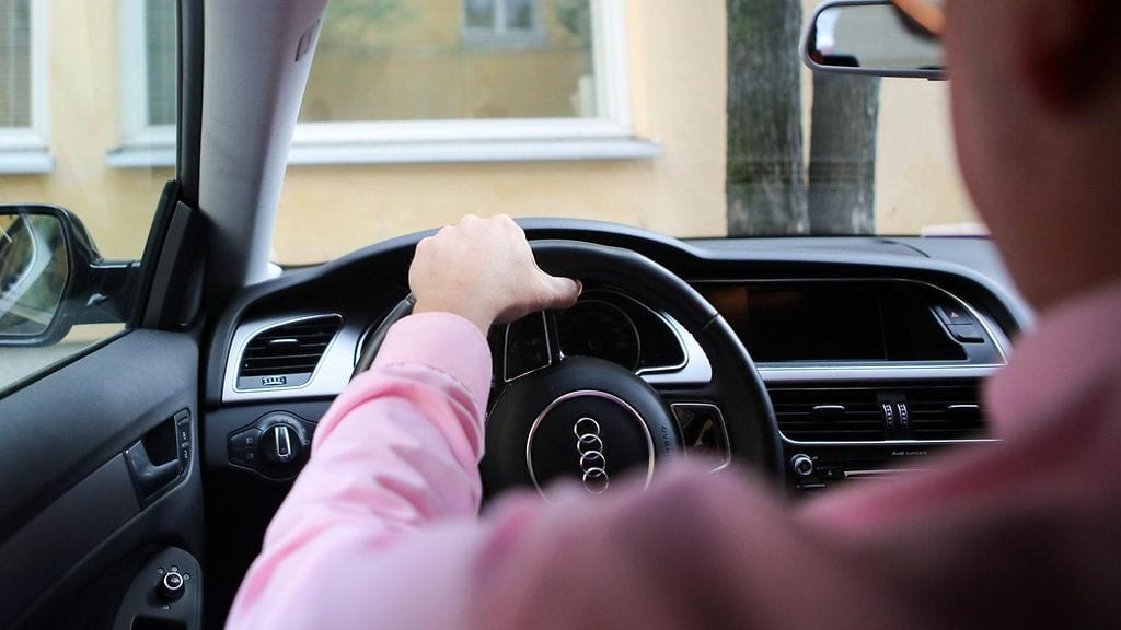 Poliisilla on meneillään kymmenittäin Uberin kuskeja koskevia esitutkintoja.