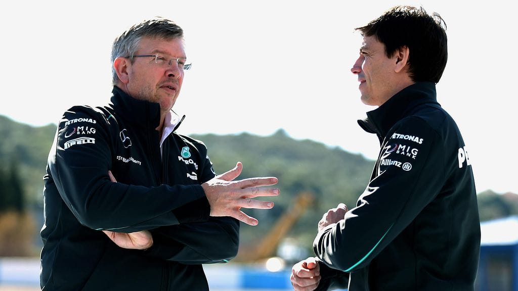 Ross Brawn ja Toto Wolff vuonna 2013