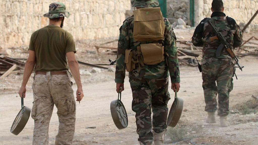 Syyrian hallituksen taistelijoita Aleppossa.