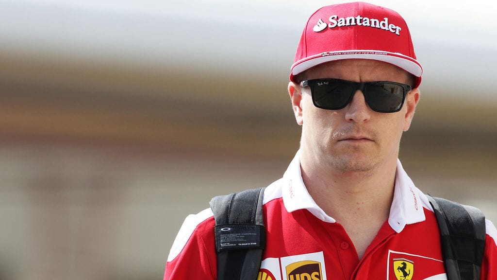 Kimi Räikkönen oli mestaruuskautenaan samankaltaisessa tilanteessa, missä Lewis Hamilton on tällä hetkellä.