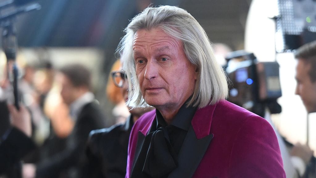 Jukka Rintalan luomukset ovat tuttu näky Linnan juhlissa.