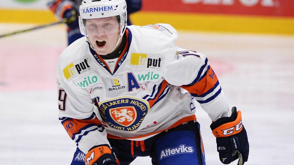 Tuomas Kiiskinen edustaa Växjötä.