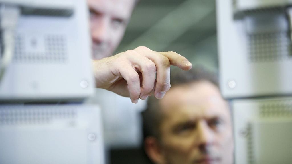 Jos työn sisältöön tai työtapoihin ei pääse itse vaikuttamaan, riski mielenterveysongelmille kasvaa. Kuvituskuva.