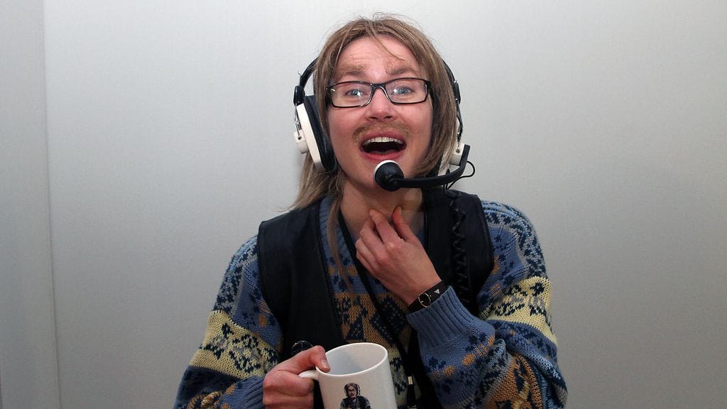 "Ratiomies" Murosen Kari (Minka Kuustonen) Putouksen kuvauksissa Radio Novalla 14. helmikuuta 2017.