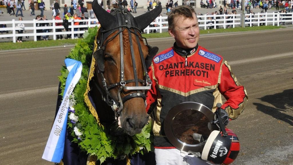 Camri ja Tuomas Pakkanen viime heinäkuun Suurmestaruusajossa.