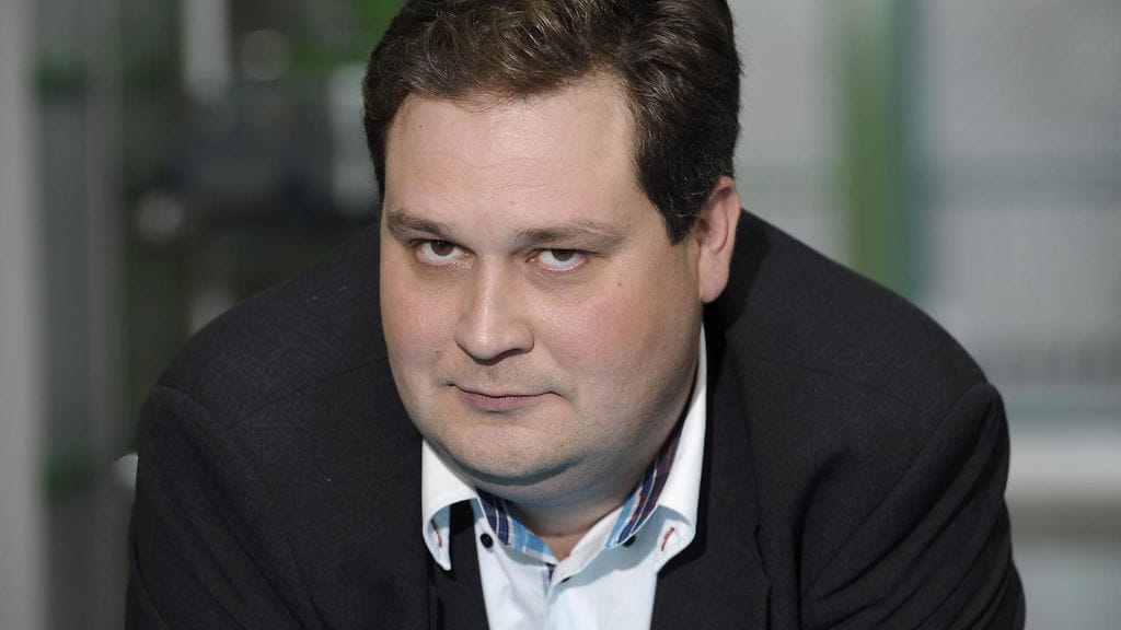 Tv:stä tuttu Jethro Rostedt valittiin Turun valtuustoon.