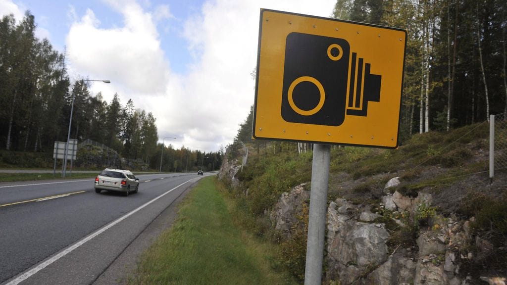 Helsingissä taas tapahtuu vähiten törkeitä liikenneturvallisuuden vaarantamisia asukasmäärään suhteutettuna.