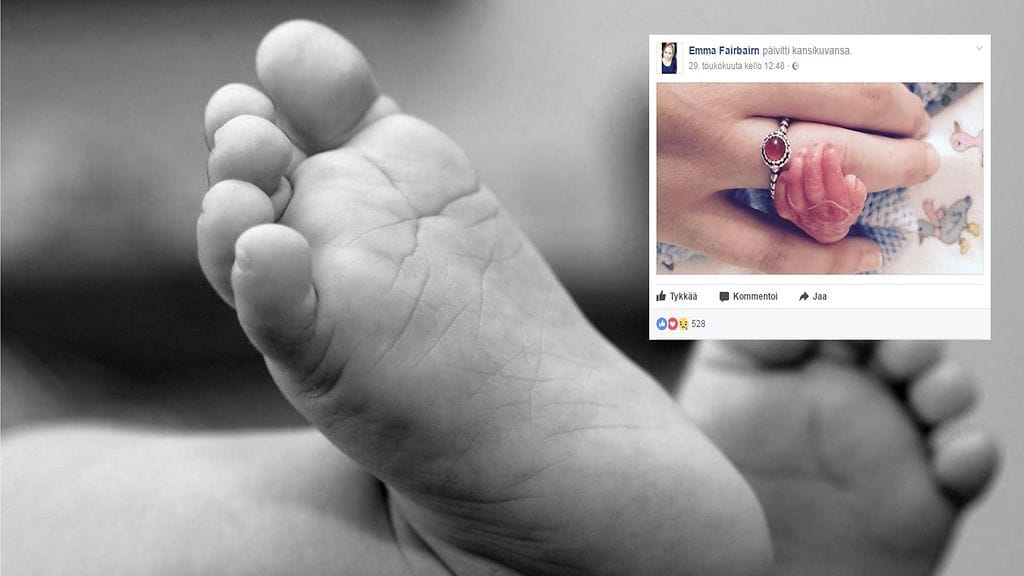 Kauniit kuvat kuvastavat äidin ja lapsen ensimmäistä ja viimeistä yhteistä hetkeä.