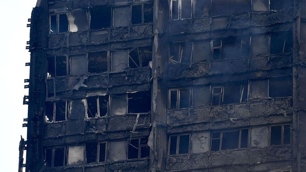 24-kerroksinen keskiviikkona pahoin palanut kerrostalo sijaitsi työväenluokkaisella alueella Länsi-Lontoossa Pohjois-Kensingtonissa.