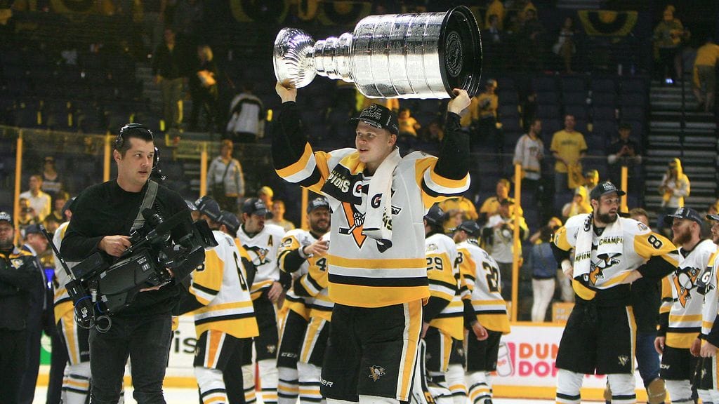 Olli Määttä juhli uransa toista Stanley Cupia kesäkuussa.